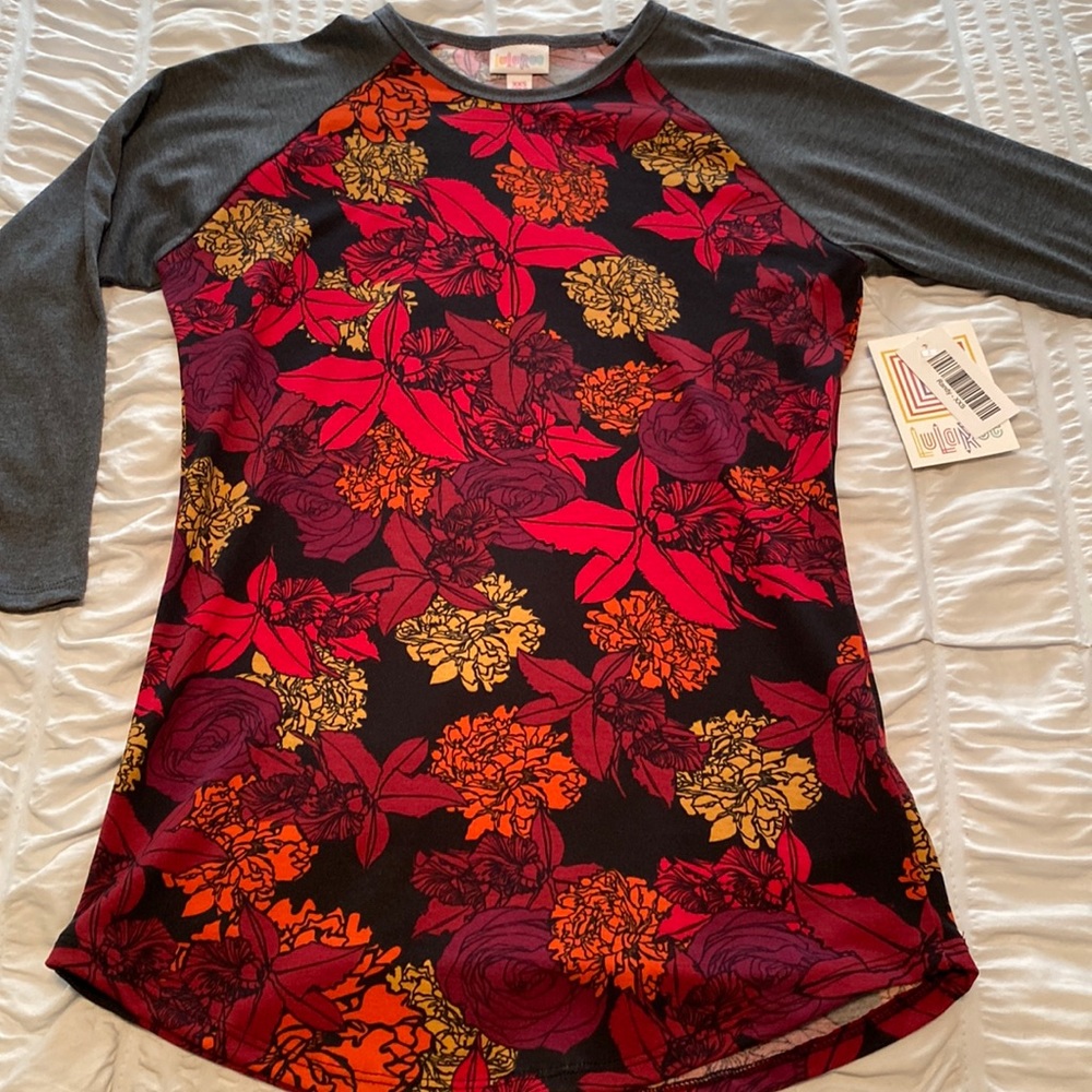 NWT Fall Colored Graphic Randy Shirt by LuLaRoe. Unisex T